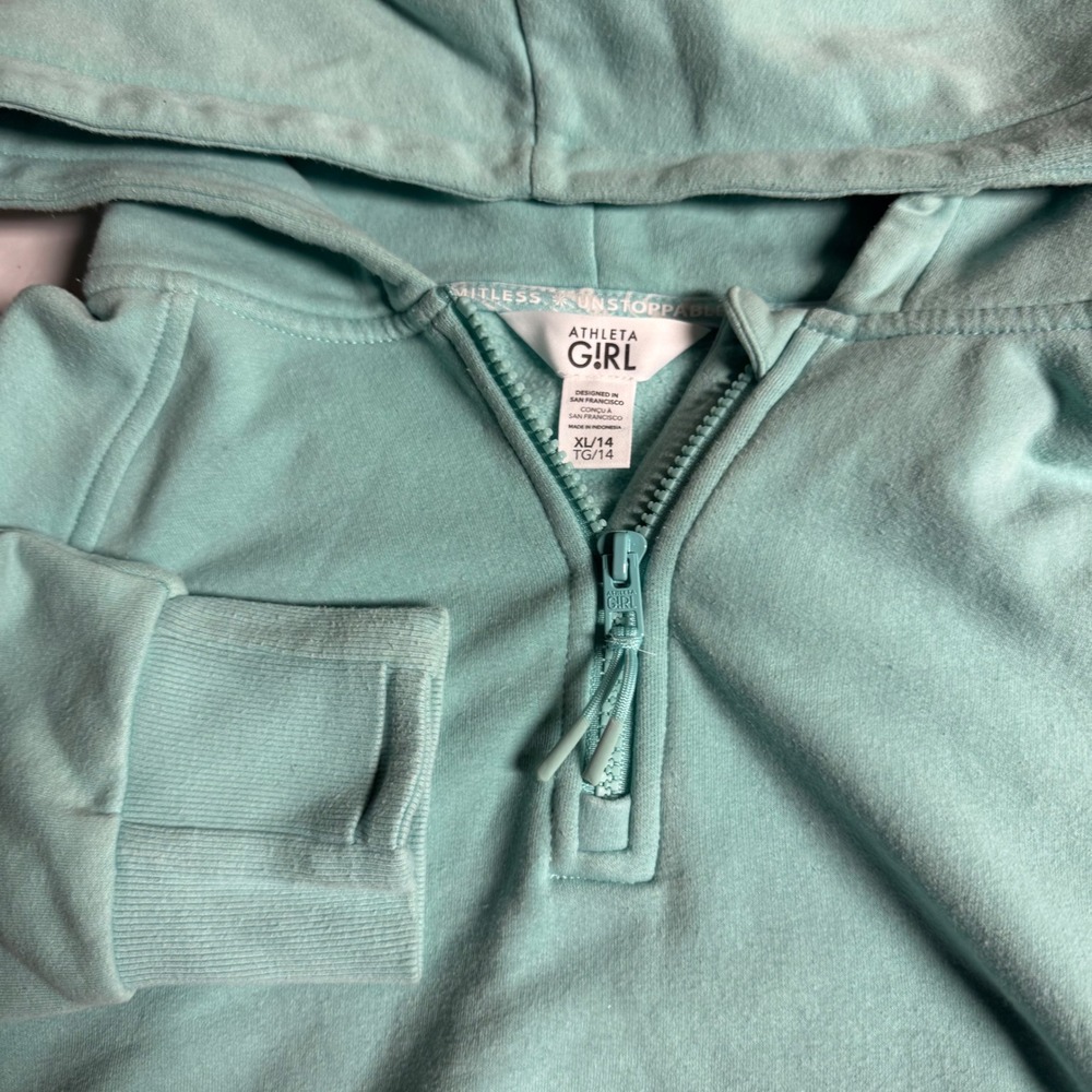 Athleta Girl Unstoppable Quarter Zip Hoodie XL 14 Seafoam Green Cropped Fleece